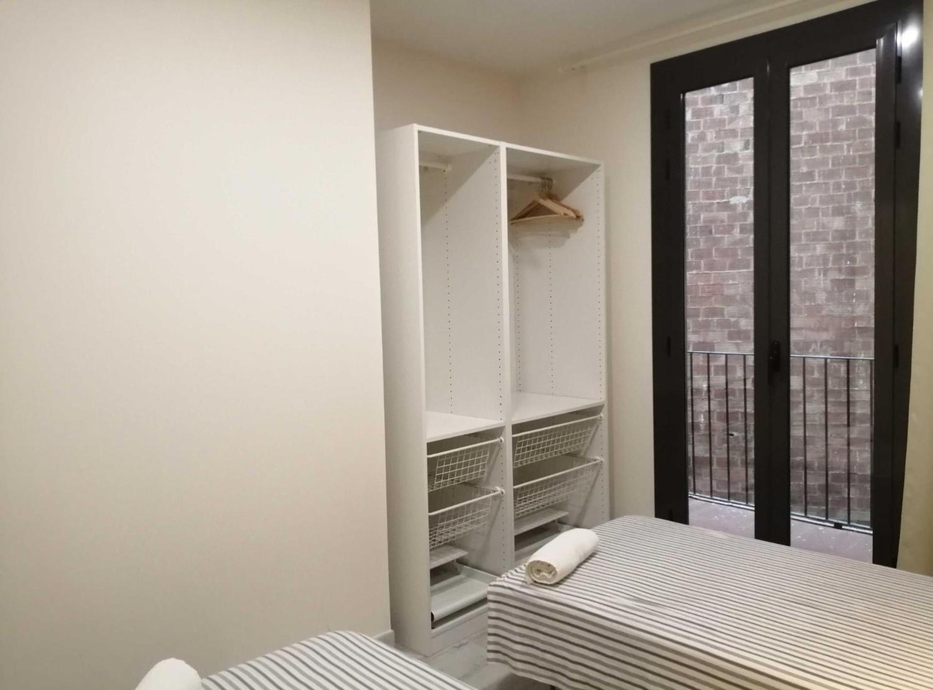 Apartment Diagonal *